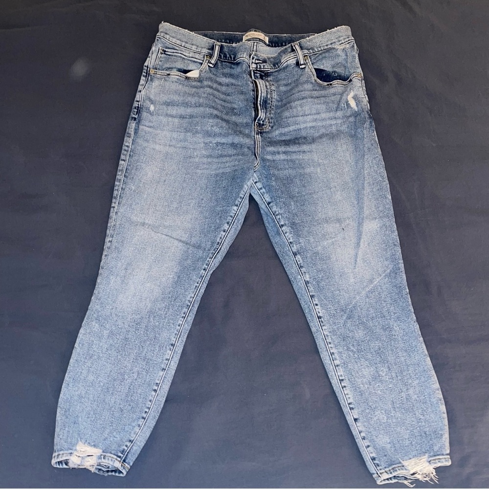 A&F High-Rise Super Skinny Ankle Jean